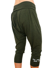 Load image into Gallery viewer, Bamboo Baggy Capris